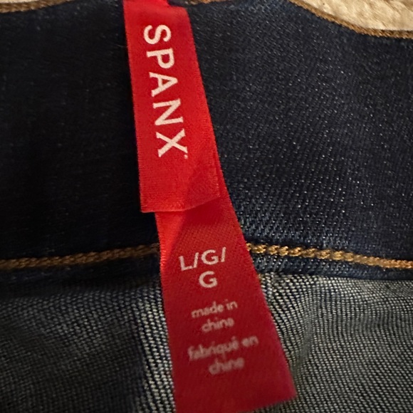 Spanx flared legged jeans. - Picture 5 of 6
